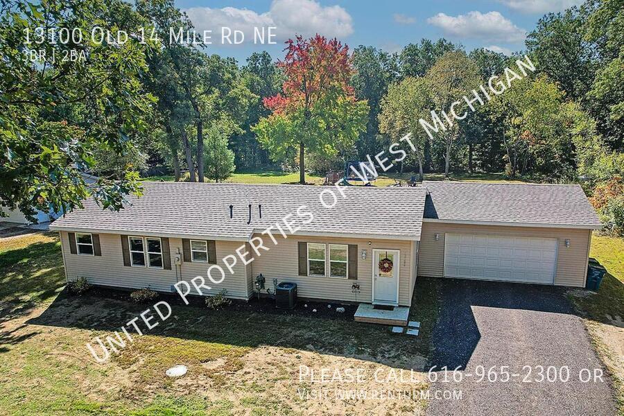 Foto del edificio - 13100 Old 14 Mile Rd NE-