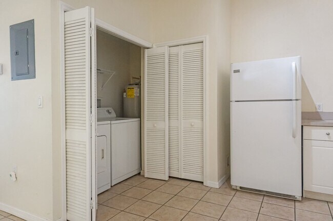 Foto del edificio - Condo in Kissimmee now available!