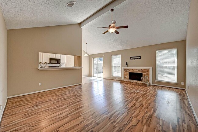 Building Photo - 2726 Kettle Run Dr