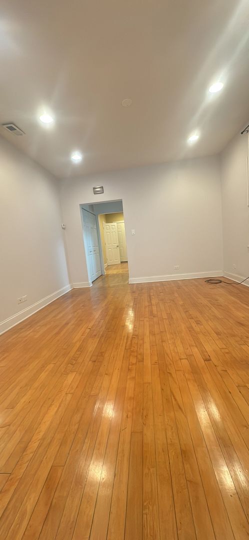 Foto del edificio - 3247 S Union Ave