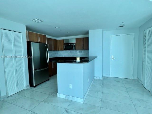 Building Photo - 300 S Biscayne Blvd