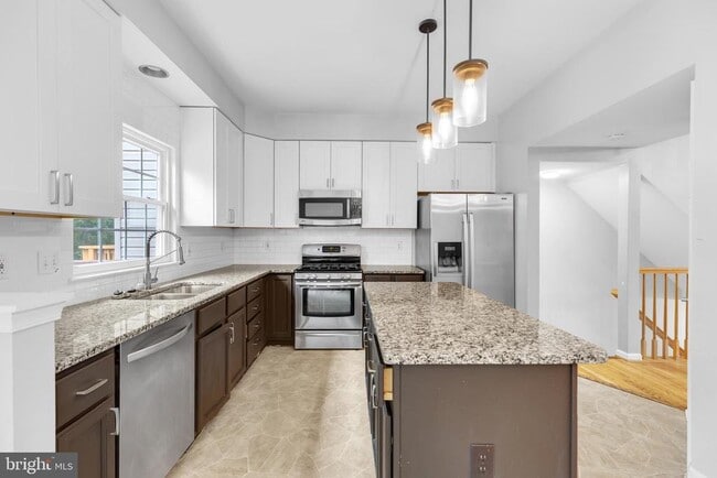 Building Photo - 6880 Ridge Water Ct