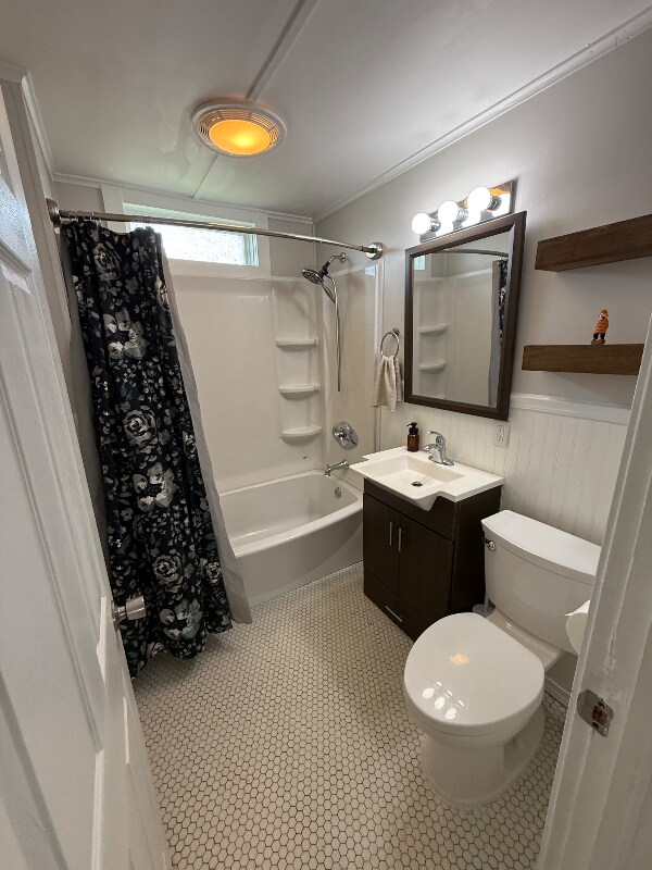 Foto del edificio - 710 Eleanor Pl