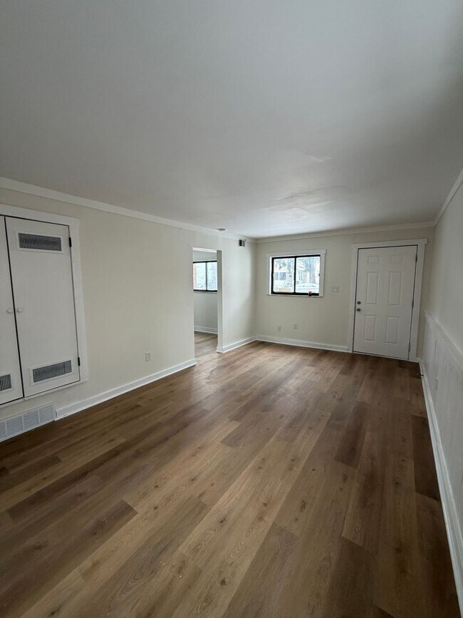 Foto del edificio - 1500 E 25th Ave