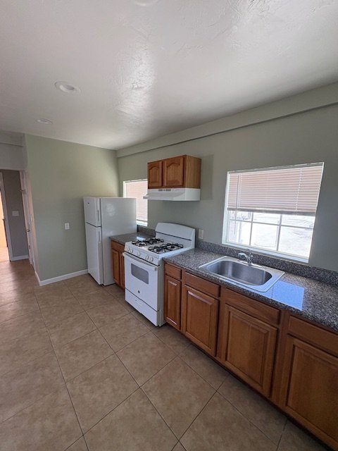 Foto del edificio - 2624 Foothill Blvd