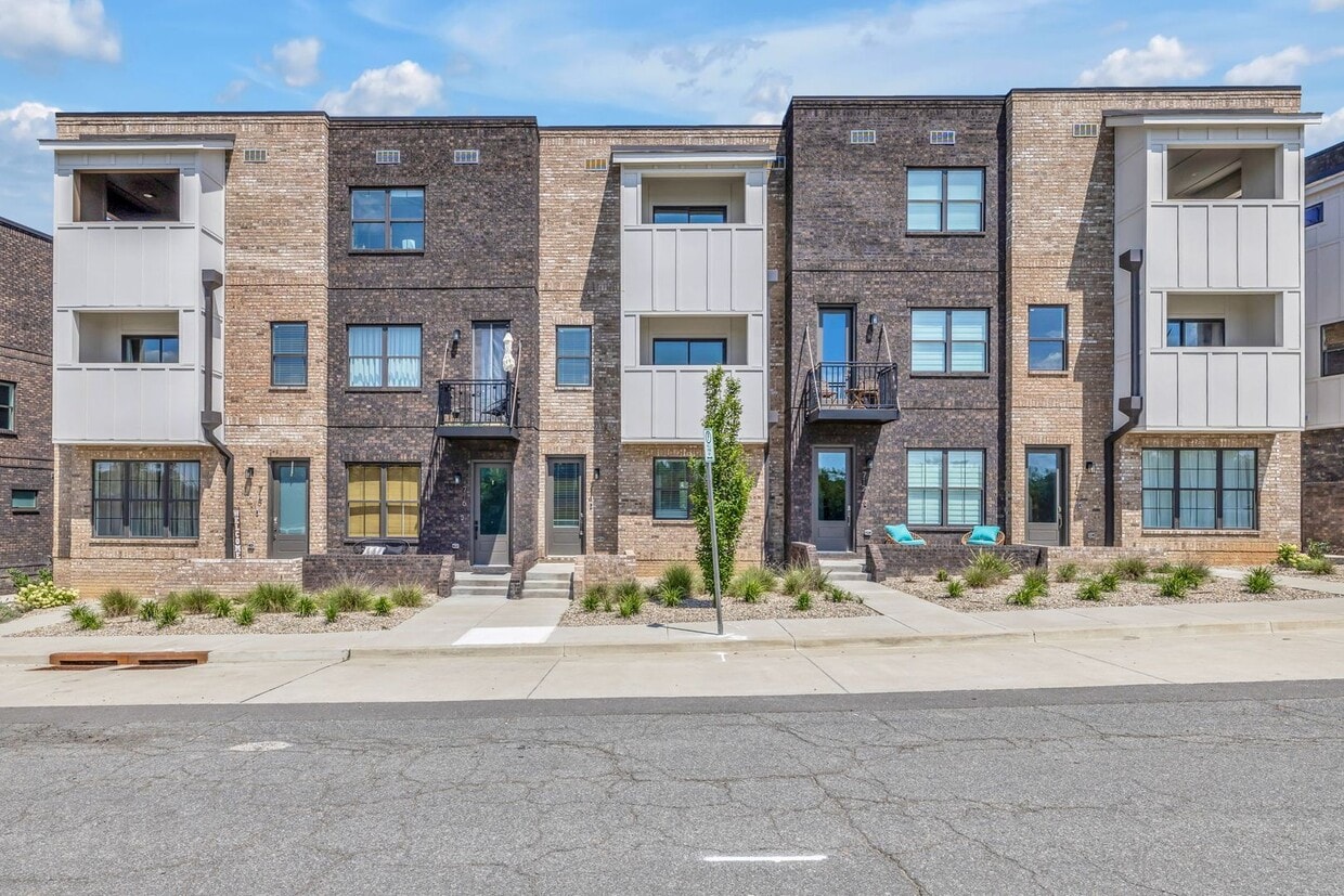 Foto principal - 714 Inspiration Blvd, Madison, TN 37115