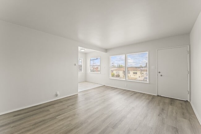 Foto del edificio - 7015 8th Ave