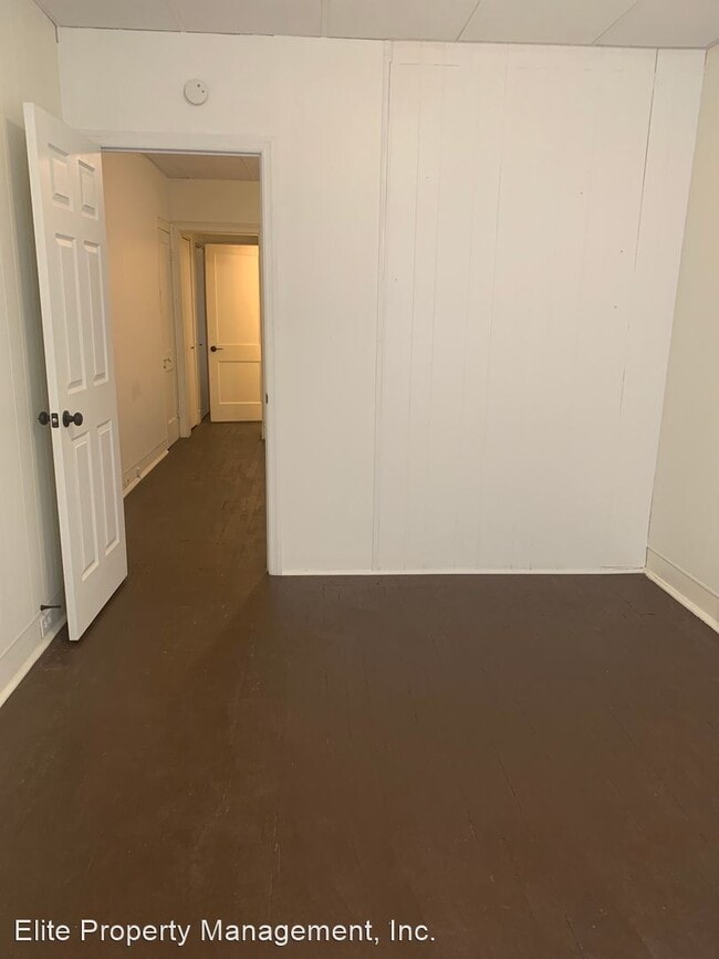 Building Photo - 1 br, 1 bath House - 1121 W Poplar St., Un...