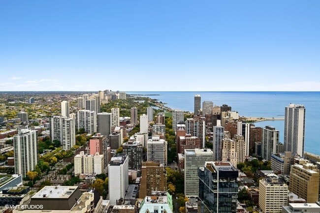 Foto del edificio - 1030 N State St