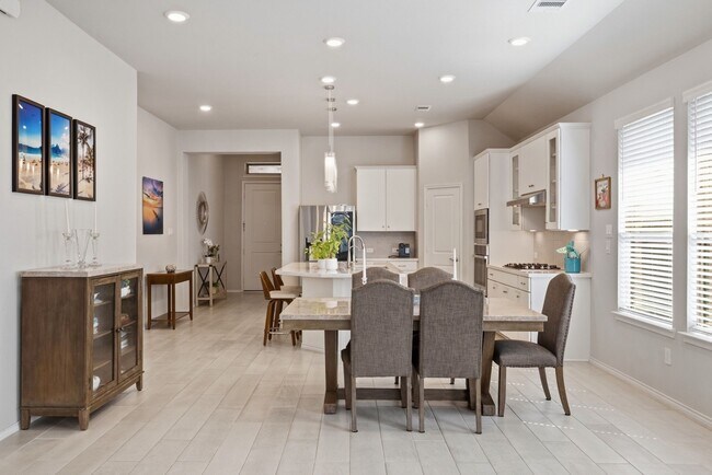 Foto del edificio - 32080 August Woods Wy