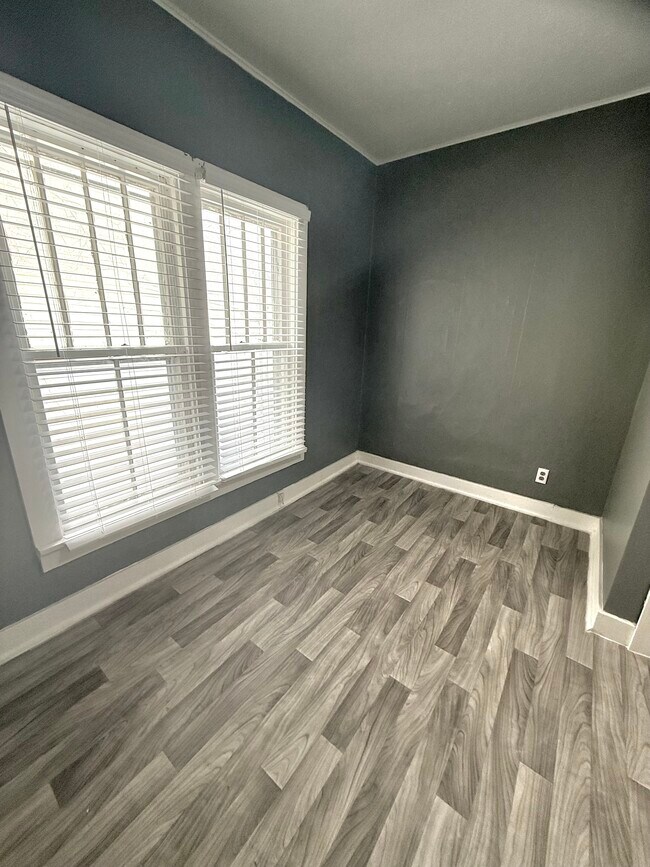 Foto del edificio - 312 N Marion St