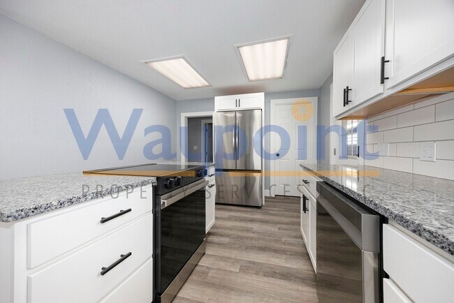 Building Photo - 3800 S Crystal