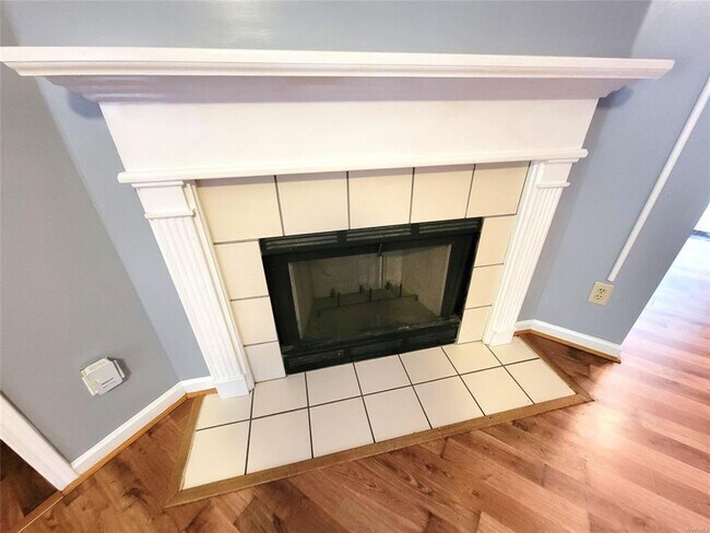 Foto del edificio - 3248 Meadow Walk Ln