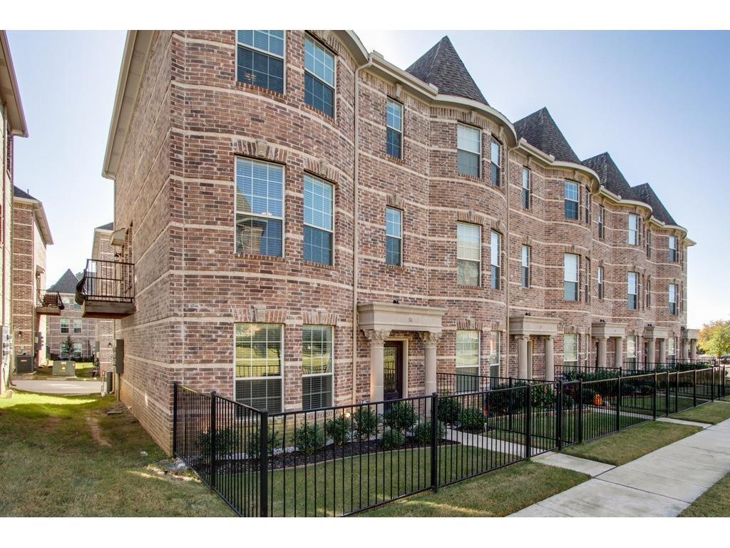 Primary Photo - 2500 Rockbrook Dr