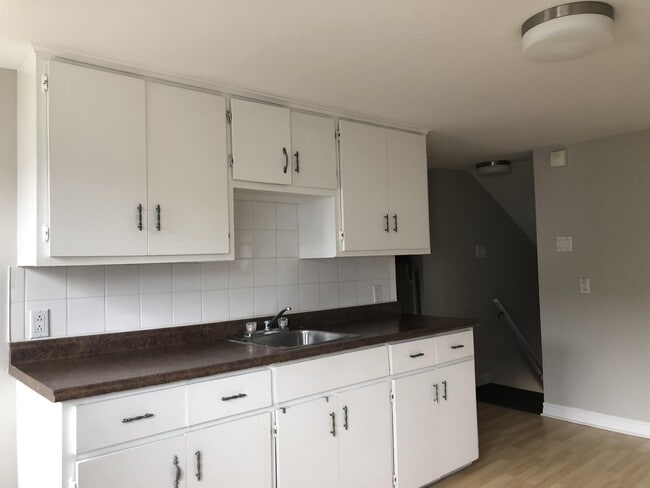 Building Photo - 83 Ludlow St