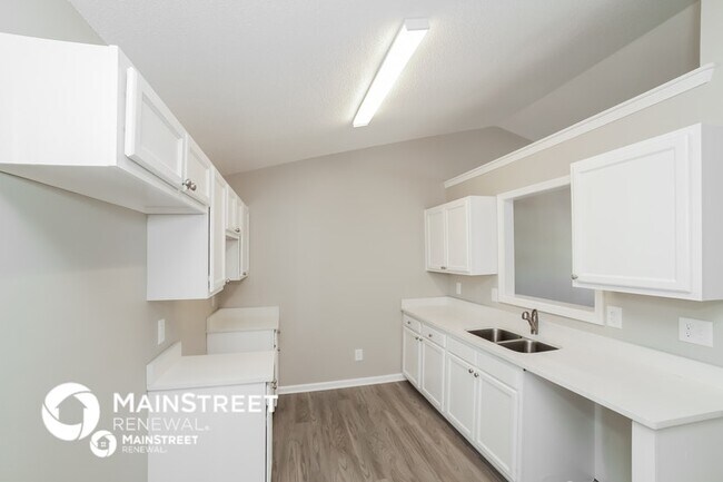 Foto del edificio - 358 Wallace Way
