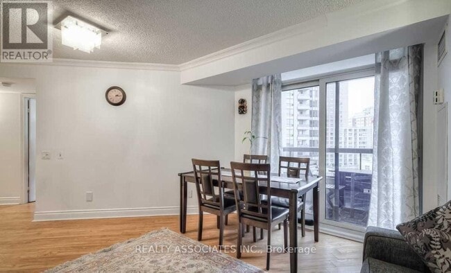 Building Photo - 15 Northtown Way