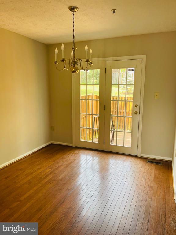 Building Photo - 4462 Regalwood Terrace