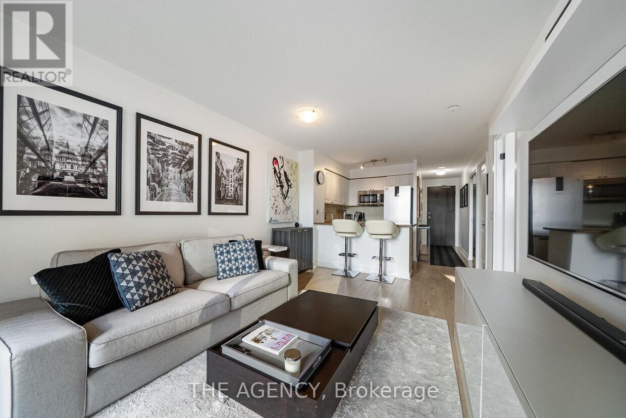 Photo principale - 50-550 Lynn Williams St