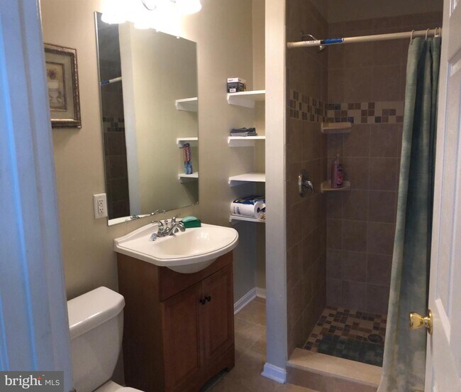 Foto del edificio - 1525 Bush St