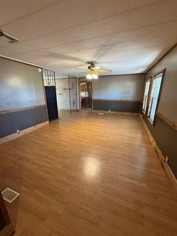 Building Photo - 425 3rd St