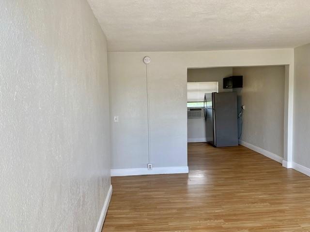 Building Photo - 1425 W 31st St
