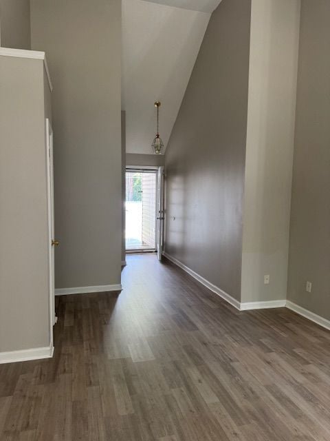 Building Photo - Welcome to this beautiful 3-bedroom, 2-bat...