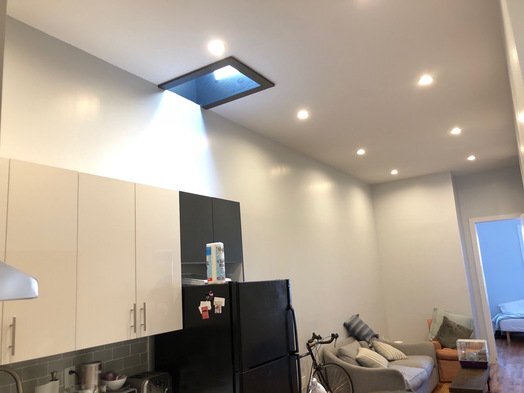 Building Photo - 90 Menahan St