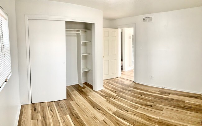 Foto del edificio - 2115 Rice Ave NW