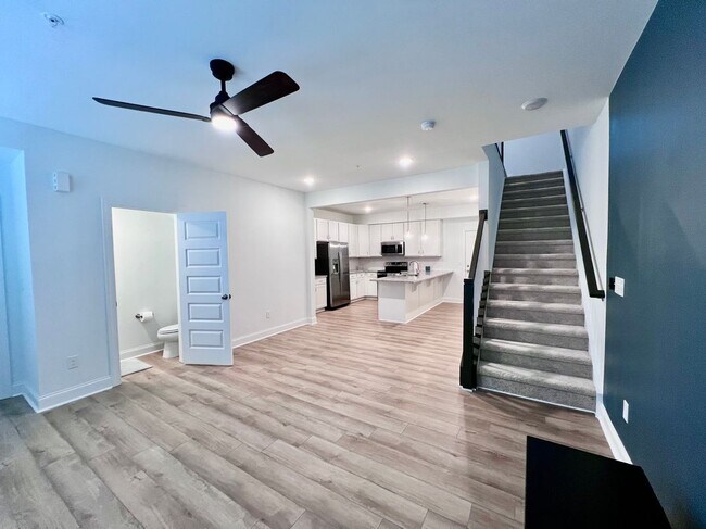 Building Photo - 406 Gaston Pk Ln