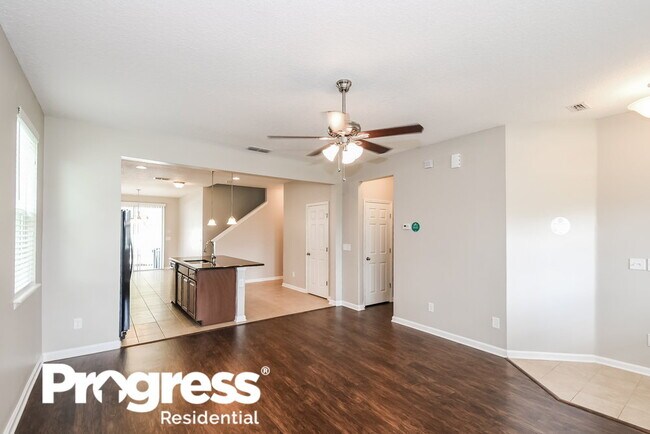 Foto del edificio - 352 Vineyard Ln