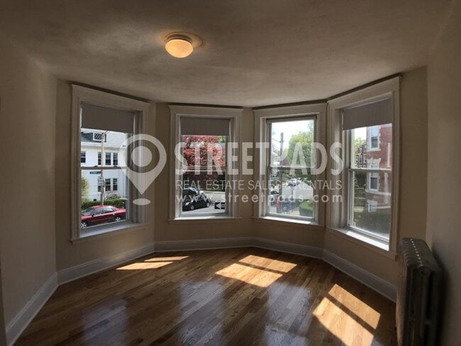 3 bedroom in Boston MA 02135 - 3 bedroom in Boston MA 02135 Apartment