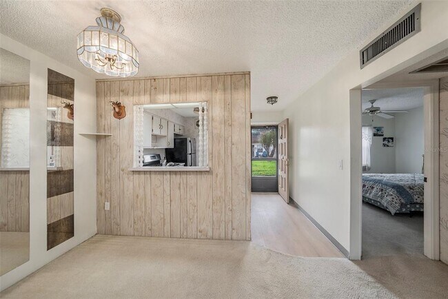 Foto del edificio - 2965 Flint Dr N