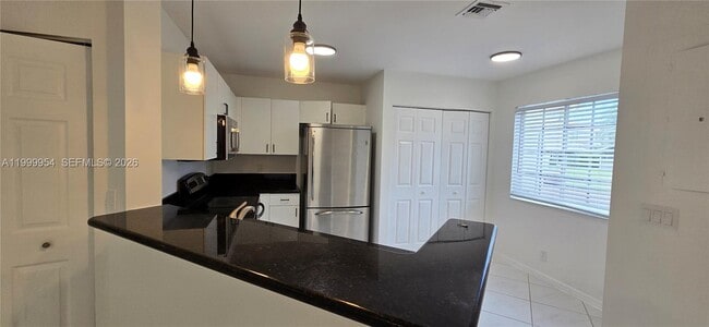 Building Photo - 1455 SW 48th Terrace