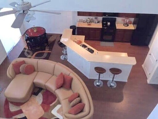 Foto del edificio - 3 Bedroom 2.5 Bath House in Buckshire - Su...
