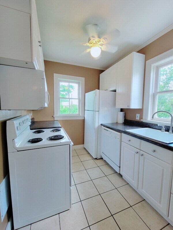 415 S Bois D Arc Ave, Tyler, TX 75702 Condo for Rent in Tyler, TX