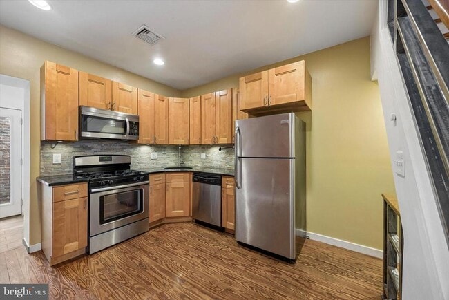 Foto del edificio - 2663 Martha St