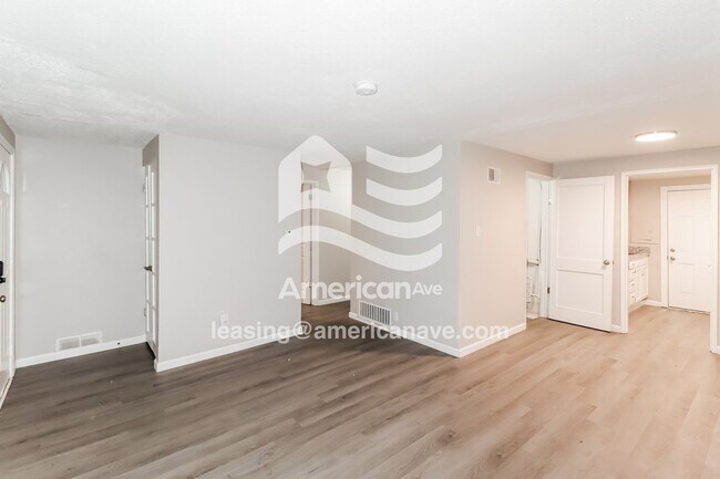 Foto del edificio - 1013 Roosevelt St