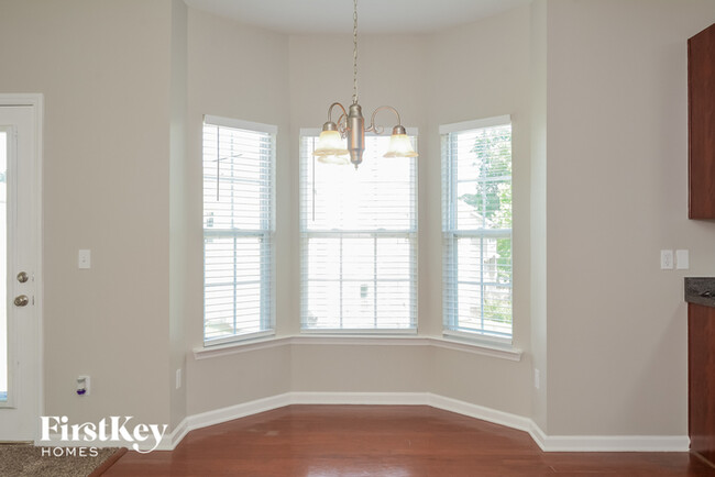 Building Photo - 109 Penncross Dr