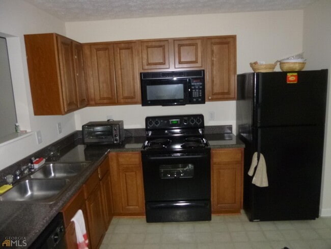 Building Photo - 1962 Grove Way