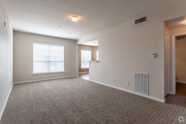 Living Room - Parkland at West Oaks