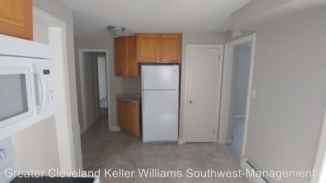 Building Photo - 4 br, 2 bath House - 1009 Renfield Road