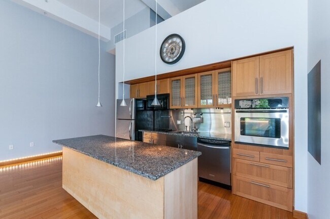 Foto del edificio - 290 Pleasant St