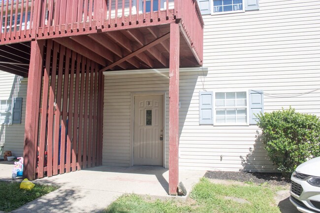Building Photo - 112 Arrowhead Dr