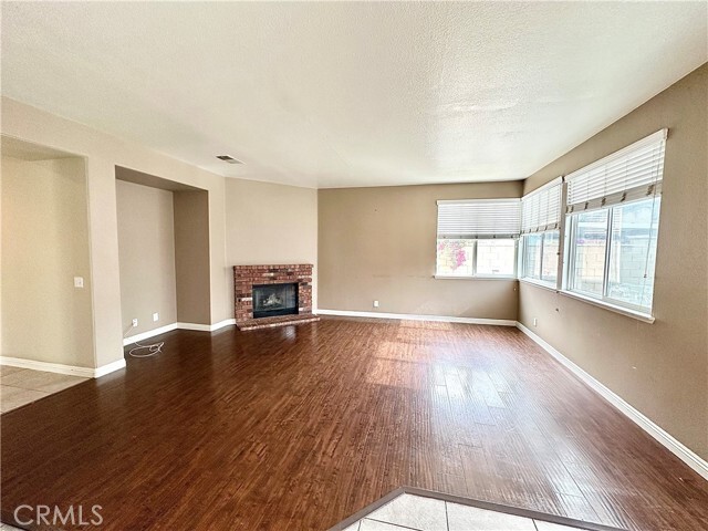 Building Photo - 7407 Carrollton Pl