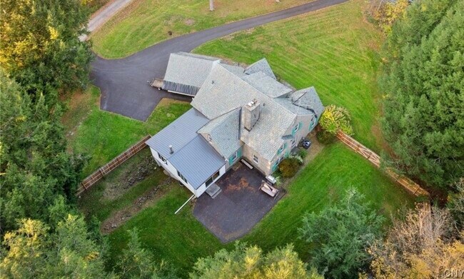 Foto del edificio - 7909 Turin Rd