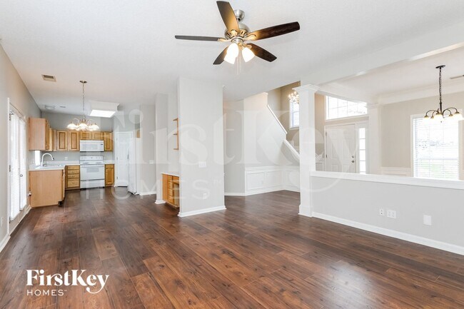 Foto del edificio - 11330 Wagonford Ln