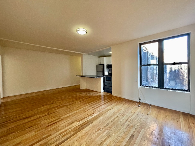 Building Photo - 540 W 136TH St