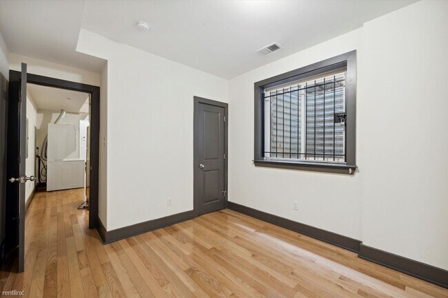 Foto del edificio - 4 br, 2 bath Duplex - 2006 N 18TH ST Unit A