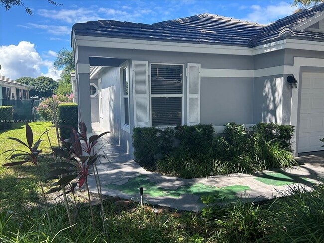 Foto del edificio - 2939 Myrtle Oak Cir
